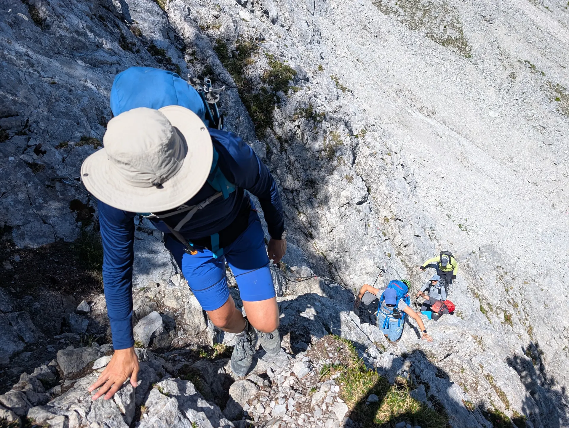 KS Karwendel | © DAV Gangkofen/Martin Götz_KS Karwendel_3.Tag_Gipfelstürmerweg_In der Kletterstelle
