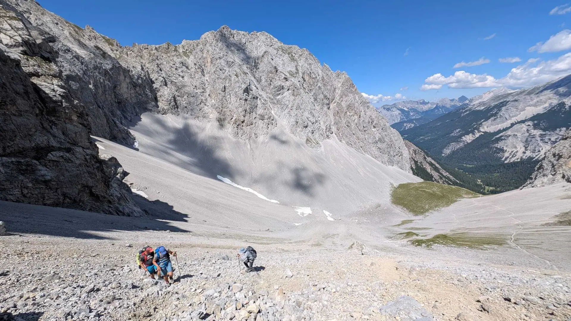 KS Karwendel | © DAV Gangkofen/Martin Schmidt_KS Karwendel_3.Tag_Gipfelstürmerweg_Im Frau Hitt Kar
