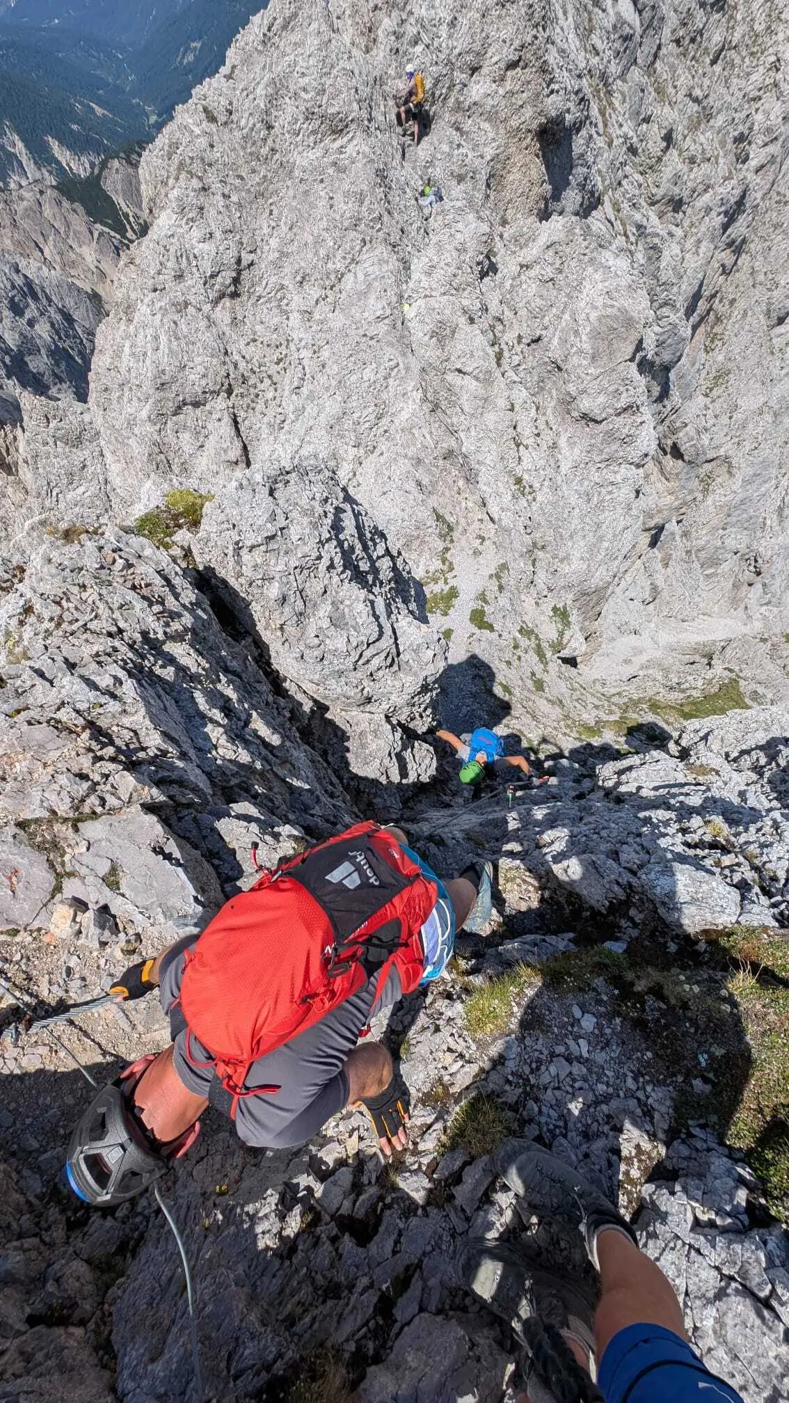 KS Karwendel | © DAV Gangkofen/Martin Schmidt_KS Karwendel_3.Tag_KS Nordkette 2. Teil_Stelle zum Abklettern