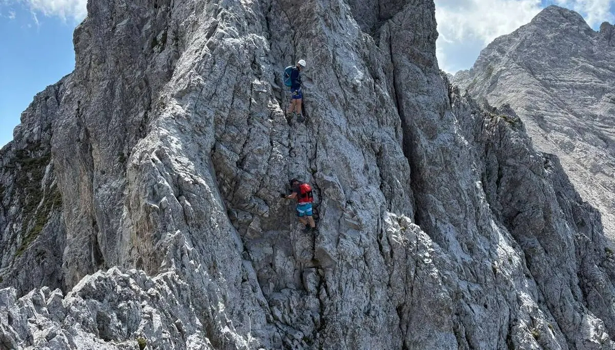 KS Karwendel | © DAV Gangkofen/Melanie Loher_KS Karwendel_3.Tag_KS Nordkette 2. Teil_Stelle zum Abklettern