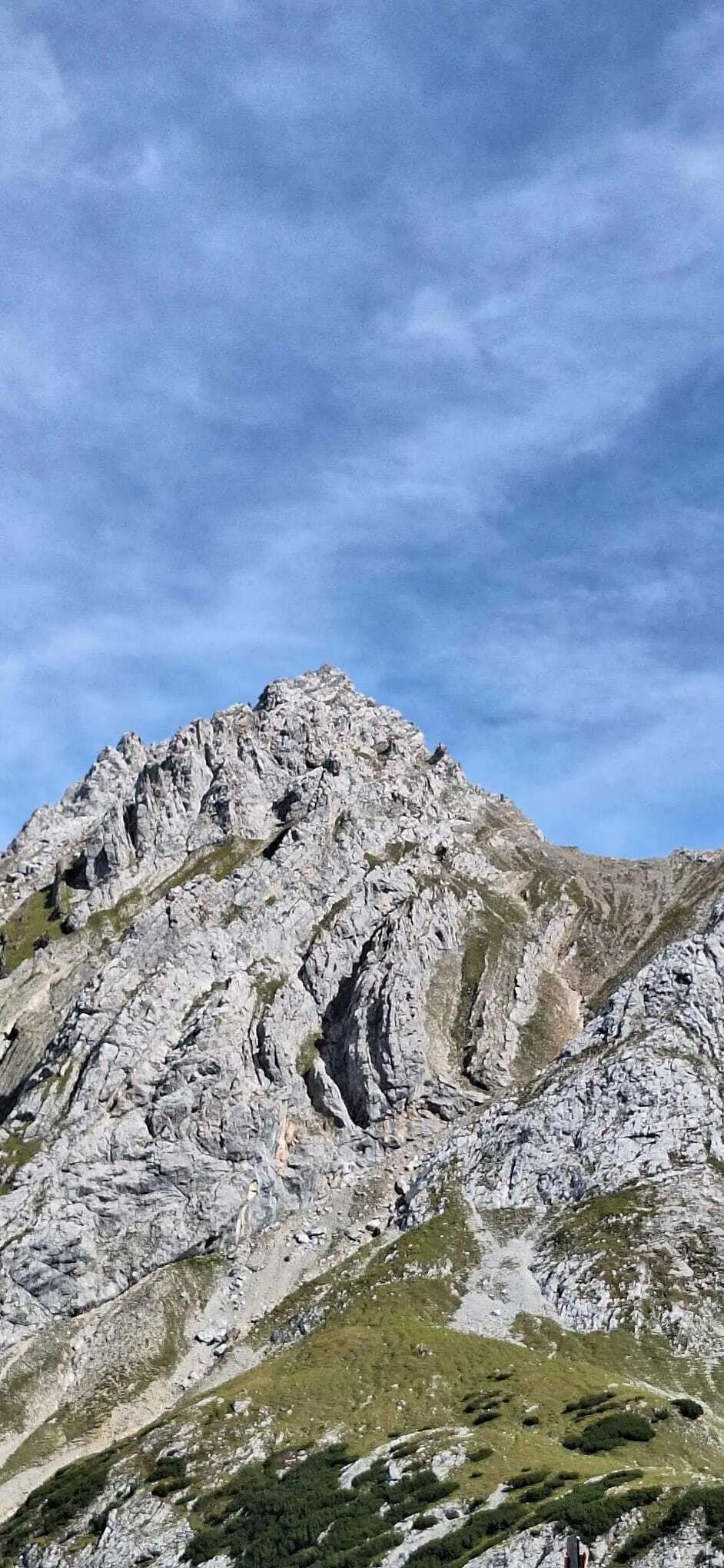 KS Tajakante | © DAV Gangkofen/Quirin Stinglwagner_Vorderer Tajakopf_Blick von der Coburger Hütte aus
