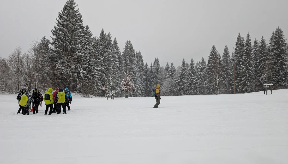 LVS-Kurs für Schneeschuhgeher | © DAV Gangkofen/Martin Götz - LVS-Kurs für Schneeschuhgeher - Suche in der Gruppe