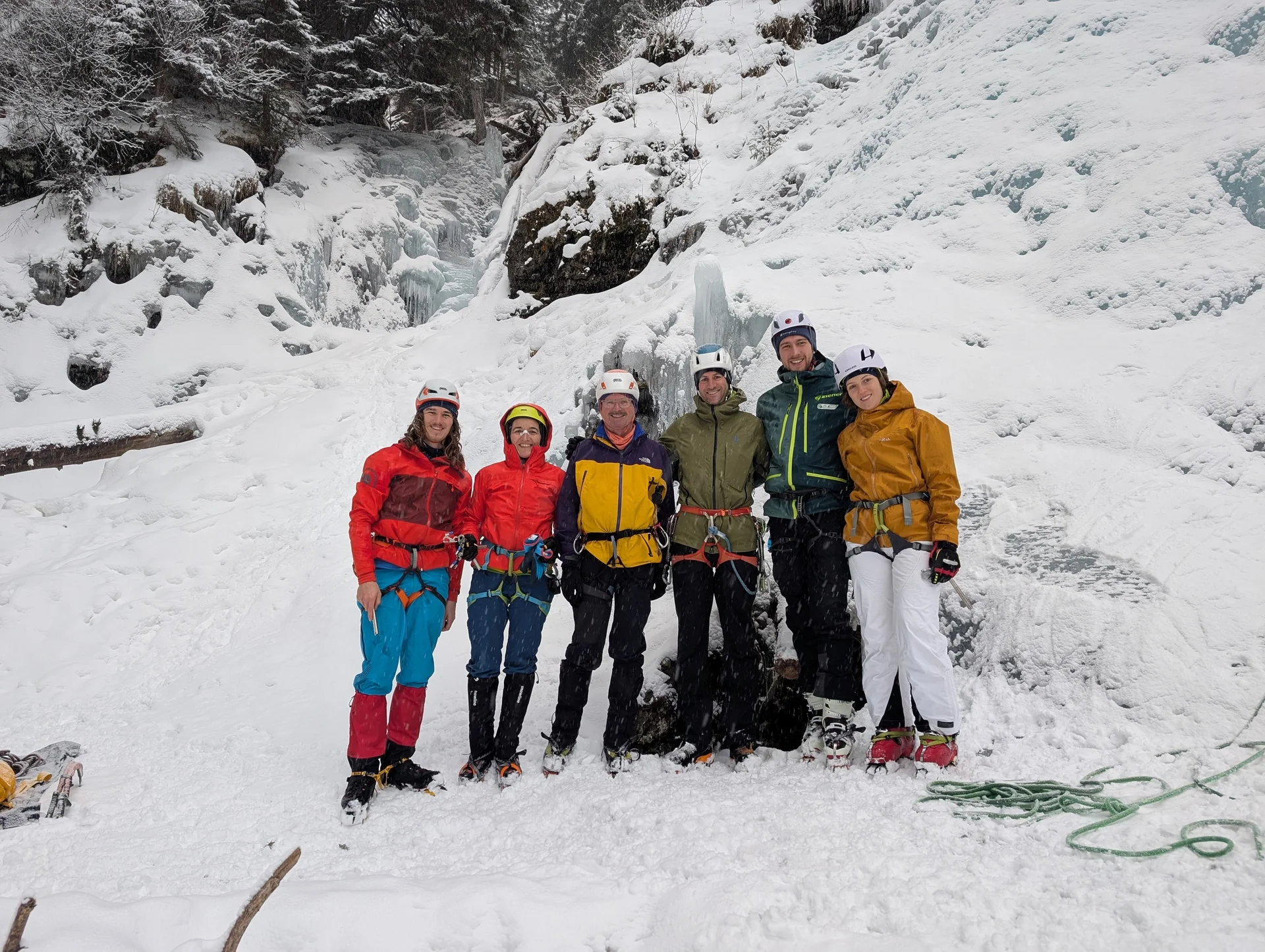 EK Eiskletterkurs Eispark Osttirol | © DAV Gangkofen/Martin Götz - Eiskletterkurs - Gruppenfoto
