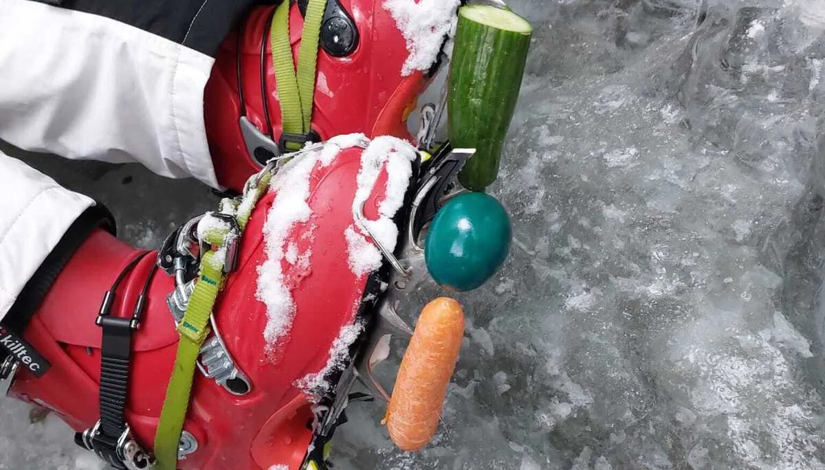 EK Eiskletterkurs Eispark Osttirol | © DAV Gangkofen/Leon Sendlinger - Eiskletterkurs - Alternativer Einsatz der Steigeisen