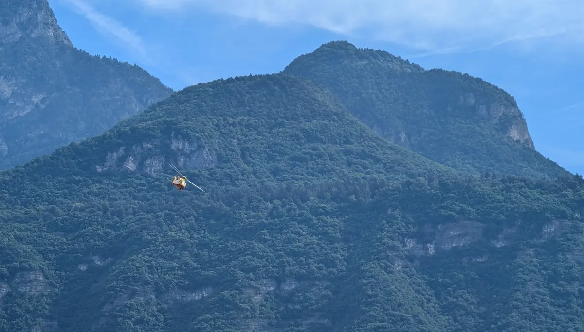 KS Einführungskurs I | © DAV Gangkofen/Martin Götz_KS Einführungskurs I_3.Tag_KS Val del Ri_Hubschrauber im Anflug