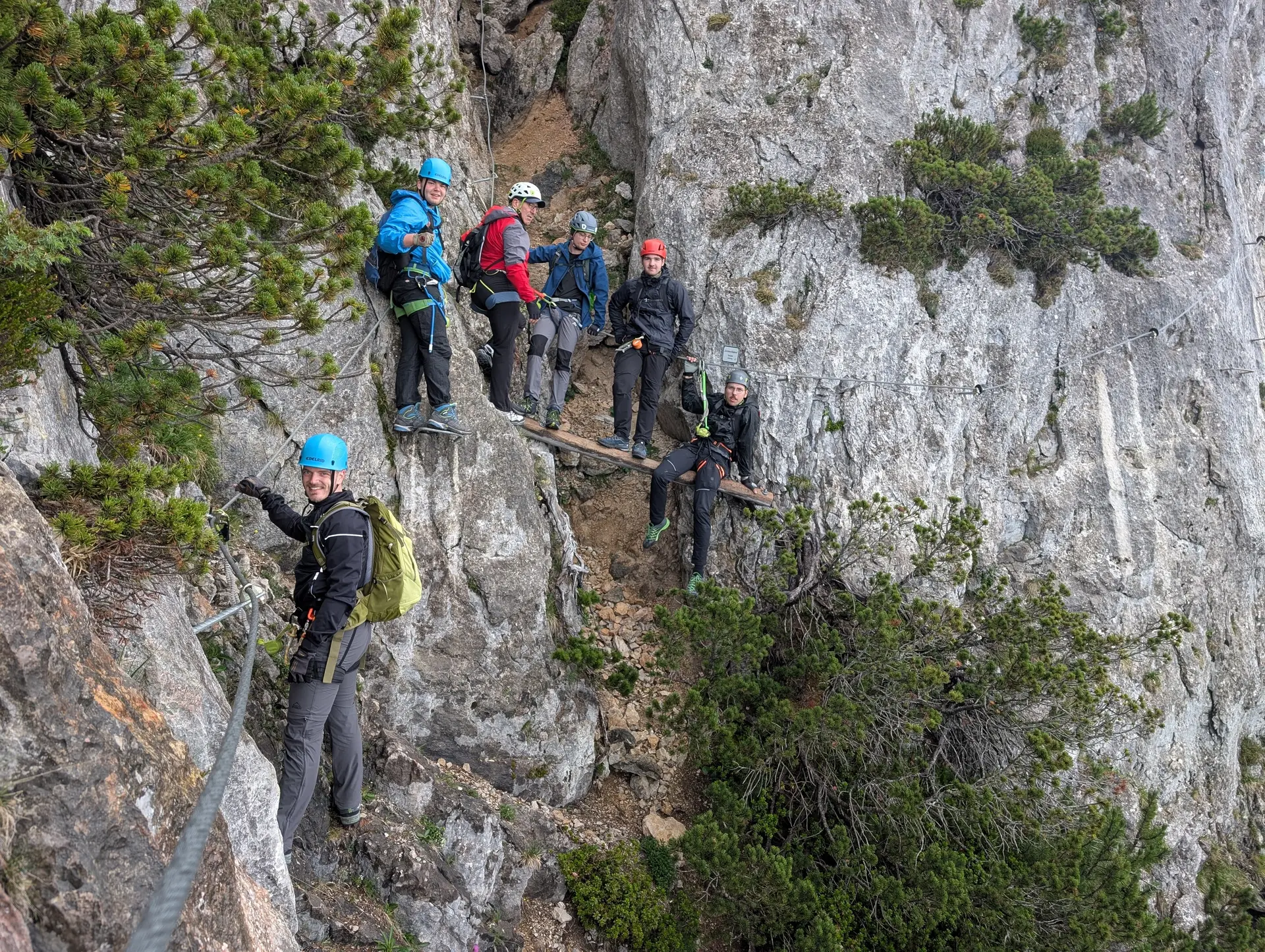 KS Einführungskurs II_2_KS S'Schustagangl_Am Abzweig zur Variante Knieschladerer_ | © DAV Gangkofen/Martin Götz_KS Einführungskurs II_2_KS S'Schustagangl_Am Abzweig zur Variante Knieschladerer