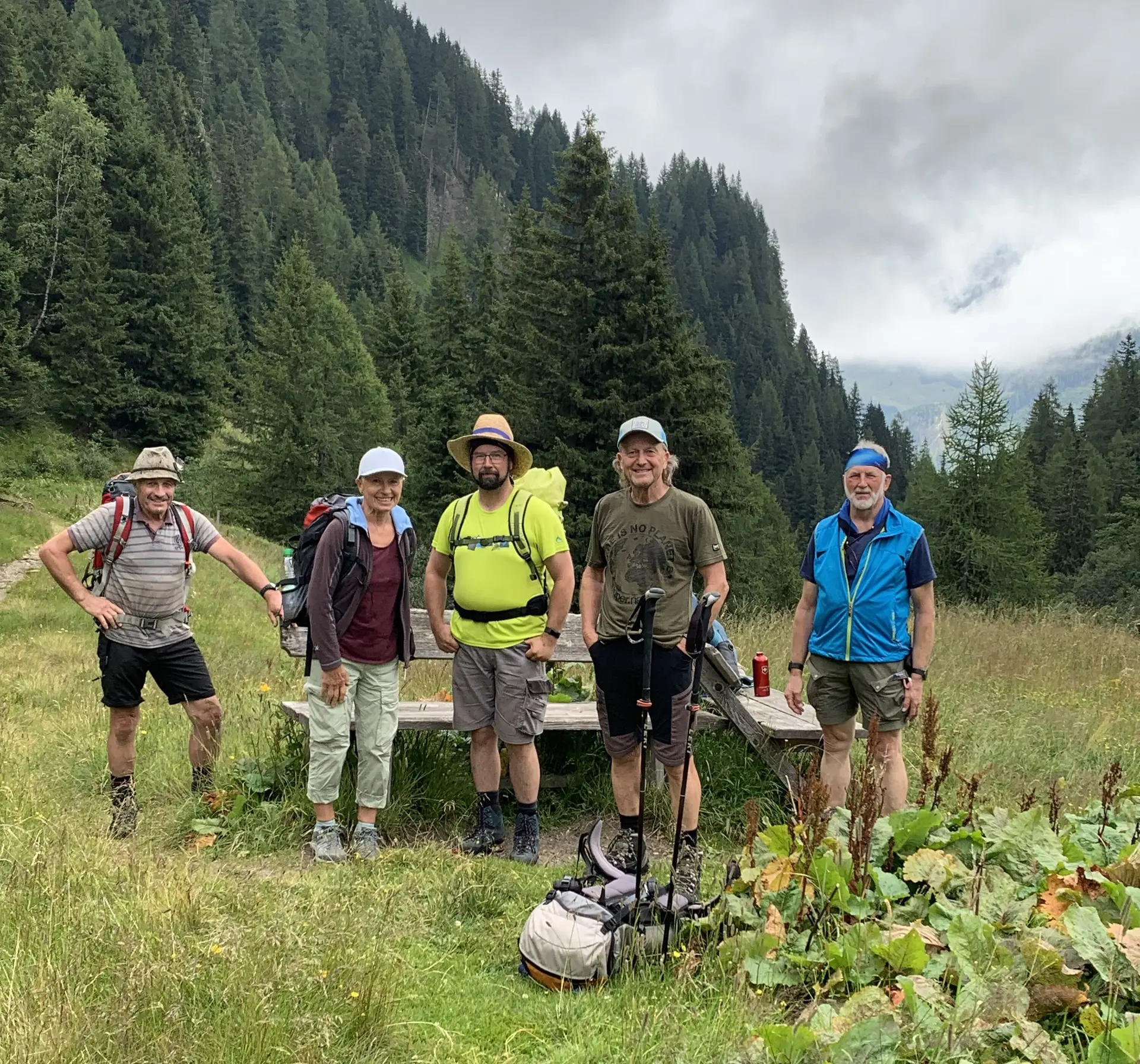 © (DAV Gangkofen) Umweltbaustelle Gleiwitzer Hütte, beim Aufstieg