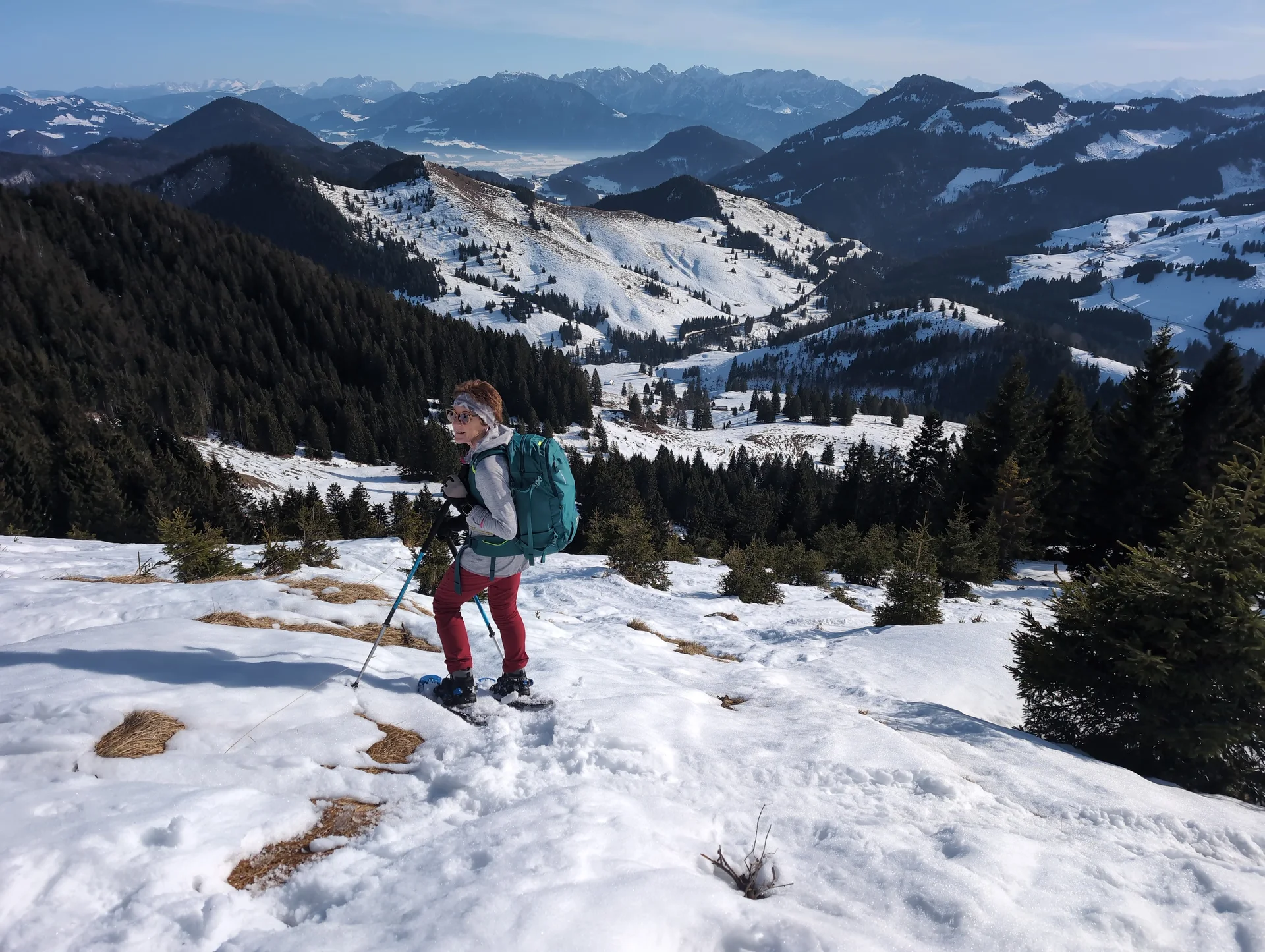 SSW Wildalpjoch | © DAV Gangkofen/Martin Götz - SSW Wildalpjoch - Im Abstieg mit Bergpanorama