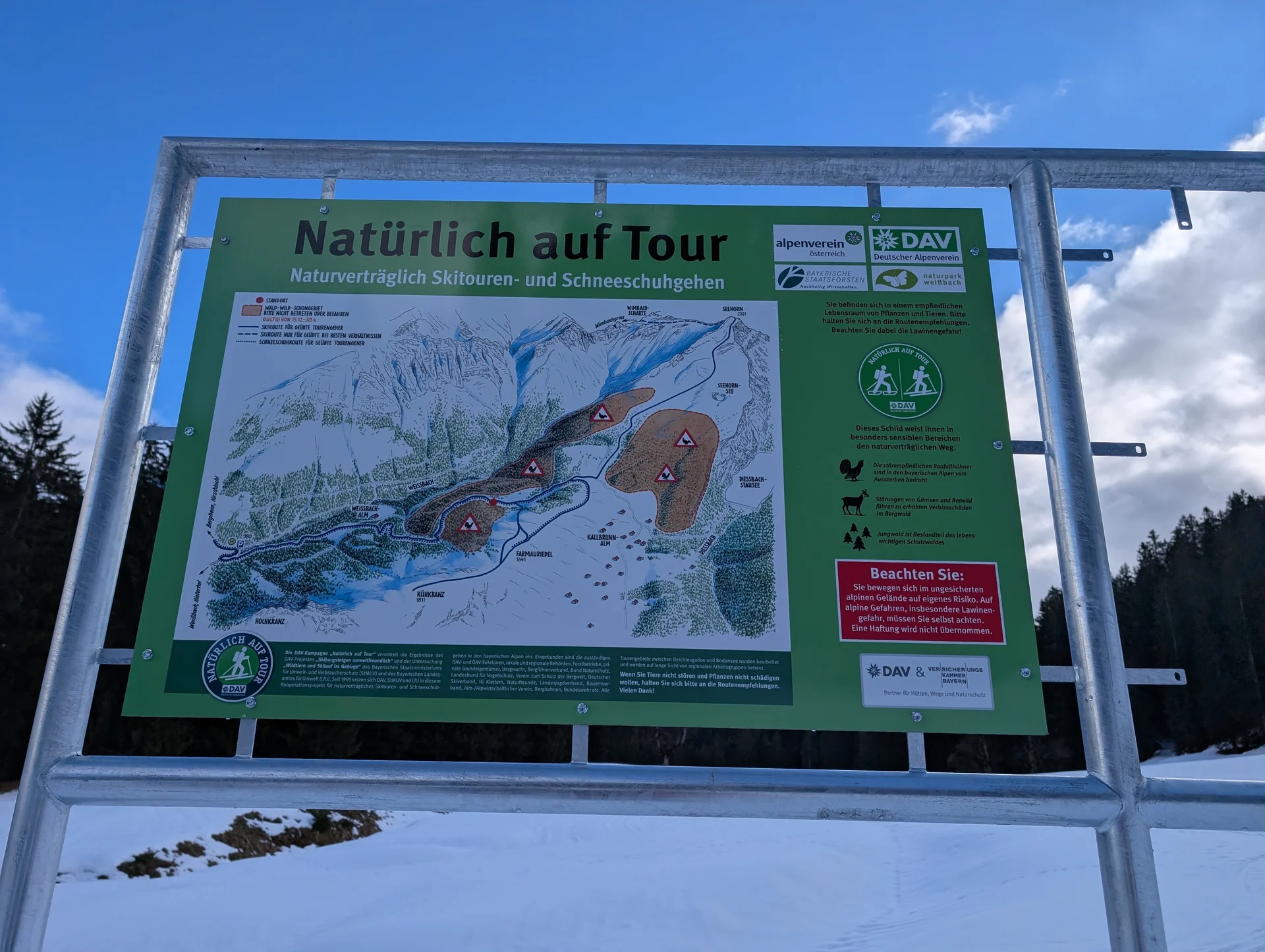 SSW Kühkranz | © DAV Gangkofen/Martin Götz - Hinweisschild "Natürlich auf Tour"