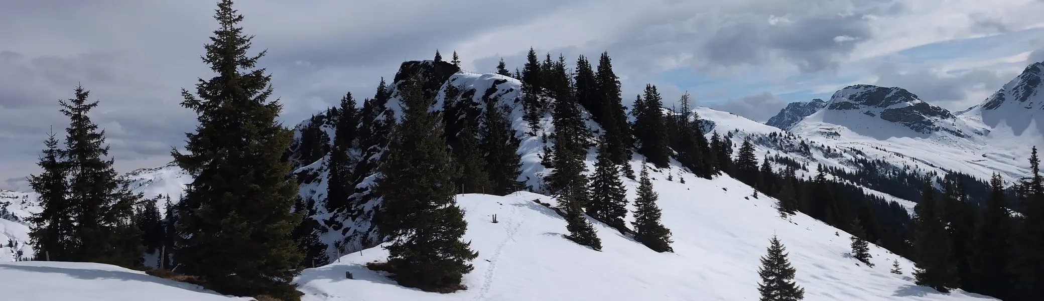 SSW-WoE Bochumer Hütte_1. Tag | © DAV Gangkofen/Martin Götz_SSW-WoE Bochumer Hütte_1. Tag_Übergang zum Hahnenkampl