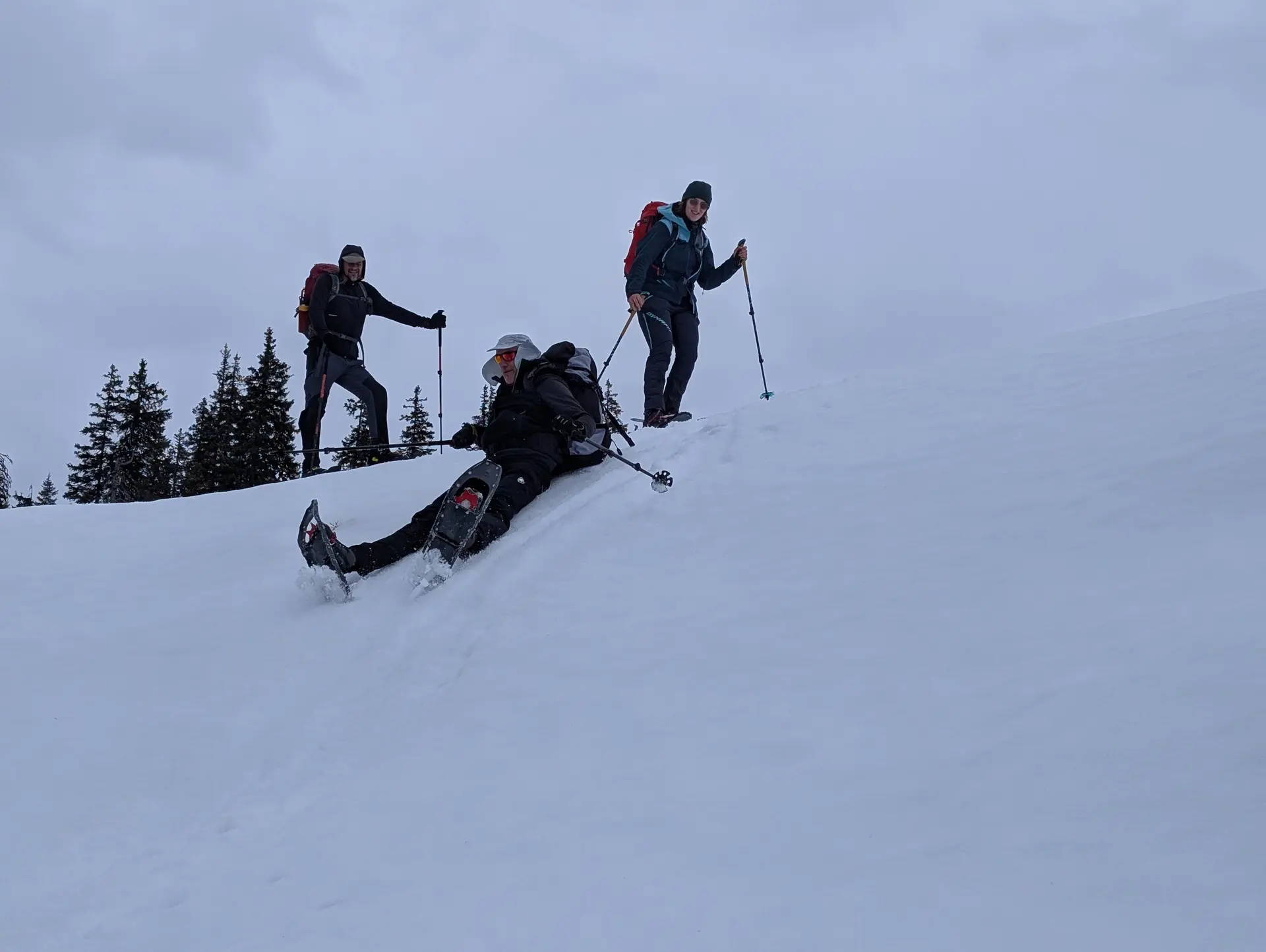 SSW-WoE Bochumer Hütte_1. Tag | © DAV Gangkofen/Martin Götz_SSW-WoE Bochumer Hütte_1. Tag_Abstieg_Rutschpartie