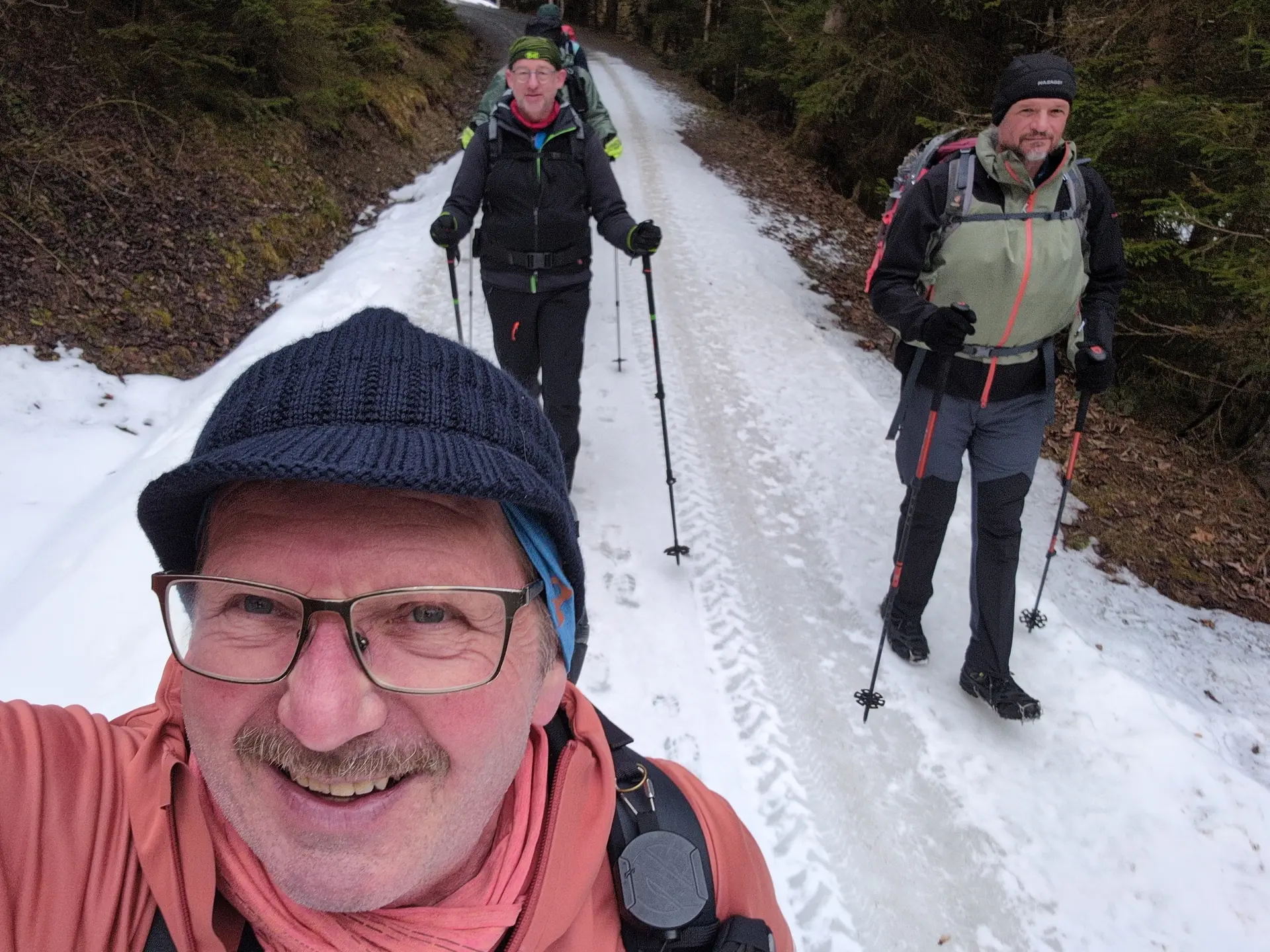 SSW-WoE Bochumer Hütte_2. Tag | © SSW-WoE Bochumer Hütte_2. Tag_Abstieg_Kurz vor dem Parkplatz