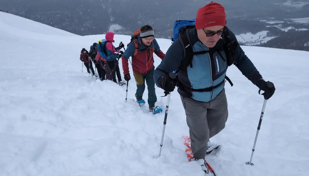 SSW Stahlhaus Vollmondtour | © DAV Gangkofen/Martin Götz_SSW Stahlhaus Vollmondtour_Aufstieg über die ehemalige Skipiste
