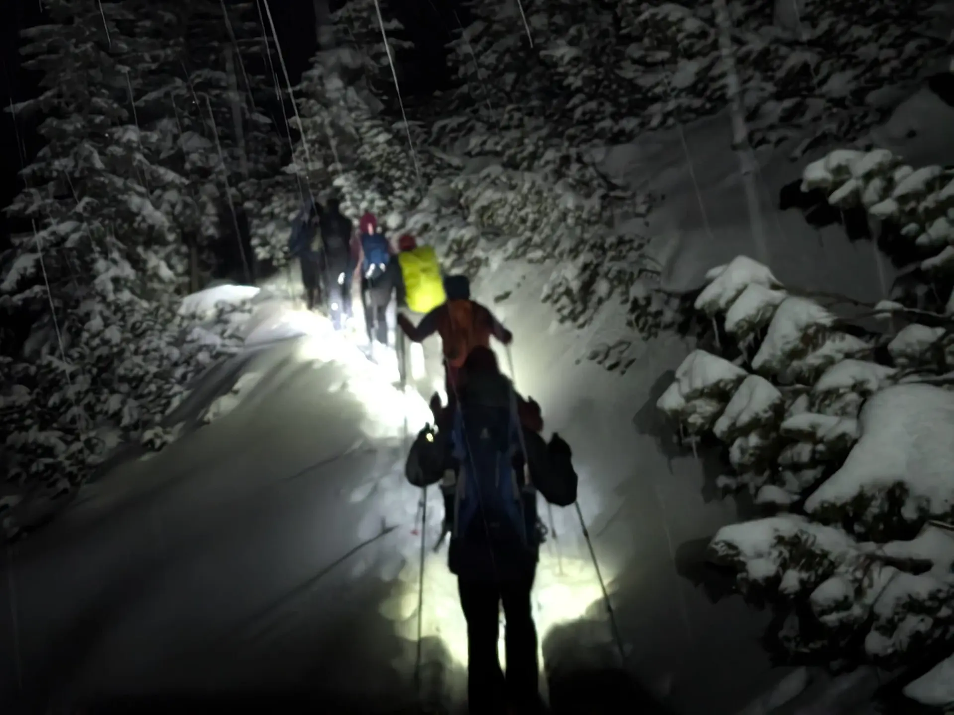 SSW Stahlhaus Vollmondtour | © DAV Gangkofen/Karin Witzelsperger_SSW Stahlhaus Vollmondtour_Übergang vom Stahlhaus