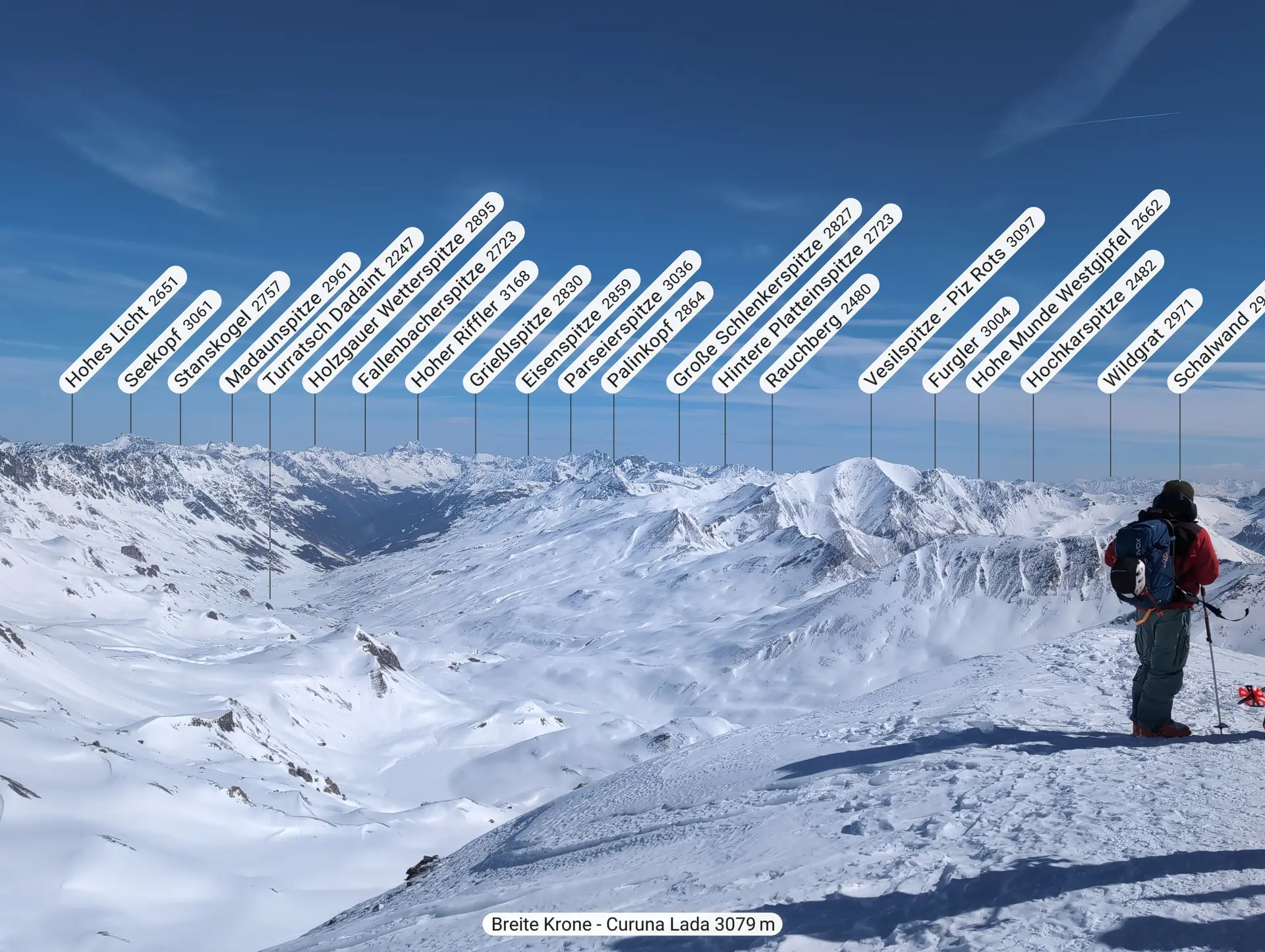 2. Tag_Gipfel_Panorama | © DAV Gangkofen/Martin Götz_SSW Jamtalhütte_2. Tag_Gipfel_Panorama