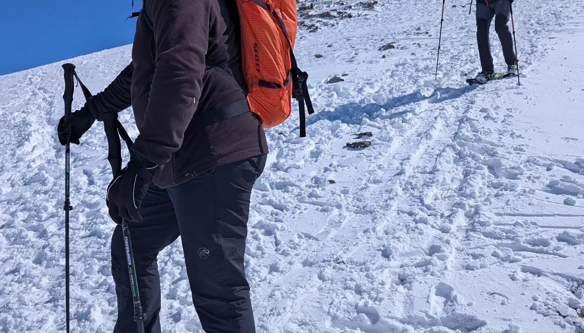 2. Tag_Abstieg von der Breiten Krone | © DAV Gangkofen/Martin Götz_SSW Jamtalhütte_2. Tag_Abstieg von der Breiten Krone