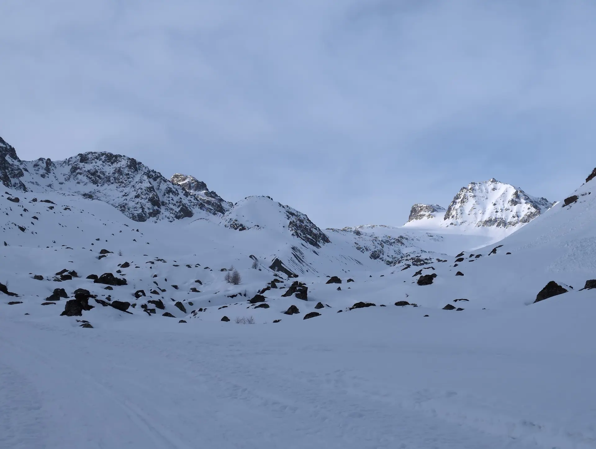 3. Tag_Abstieg_Blick zurück zum Jamtalferner | © DAV Gangkofen/Martin Götz_SSW Jamtalhütte_3. Tag_Abstieg_Blick zurück zum Jamtalferner
