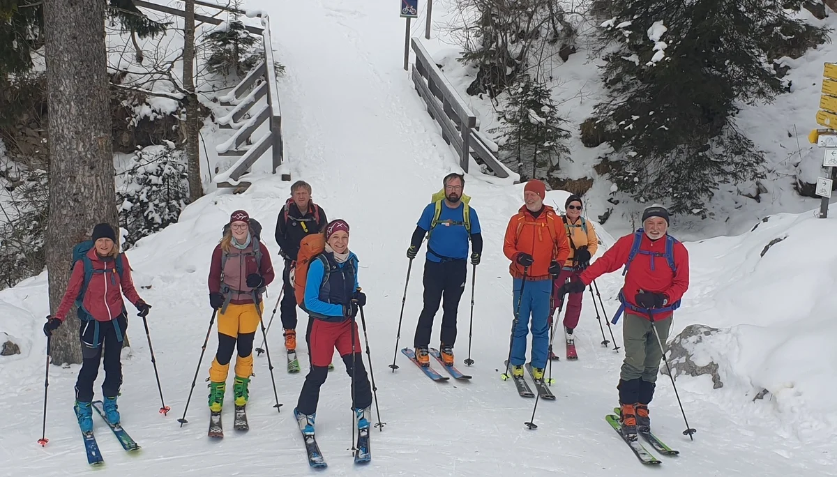 © (DAV Gangkofen) Richtung Priesbergalmen