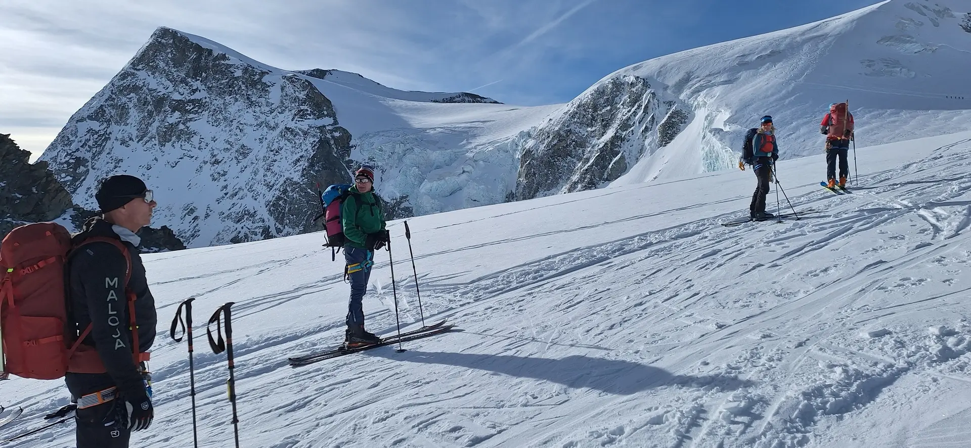 © (DAV-Gangkofen) - links unser Gipfel