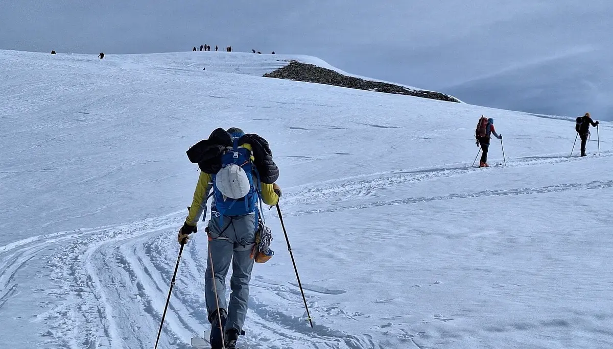 © (DAV-Gangkofen) - Gipfelhang