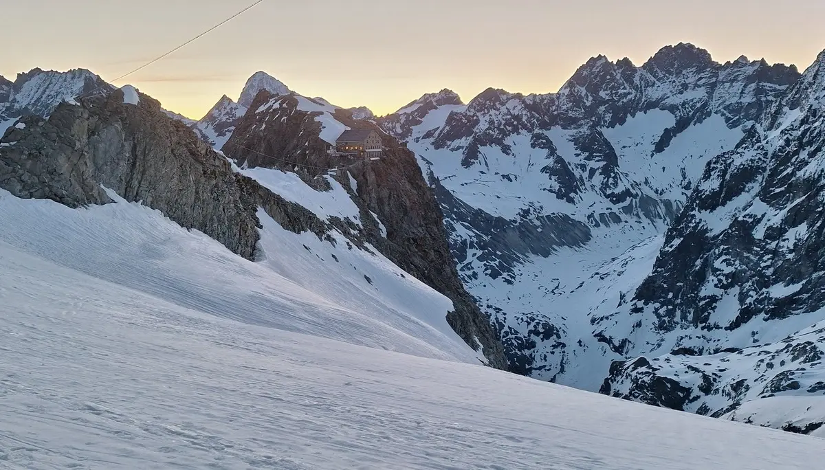 © (DAV-Gangkofen) - Blick zurück zur Hütte
