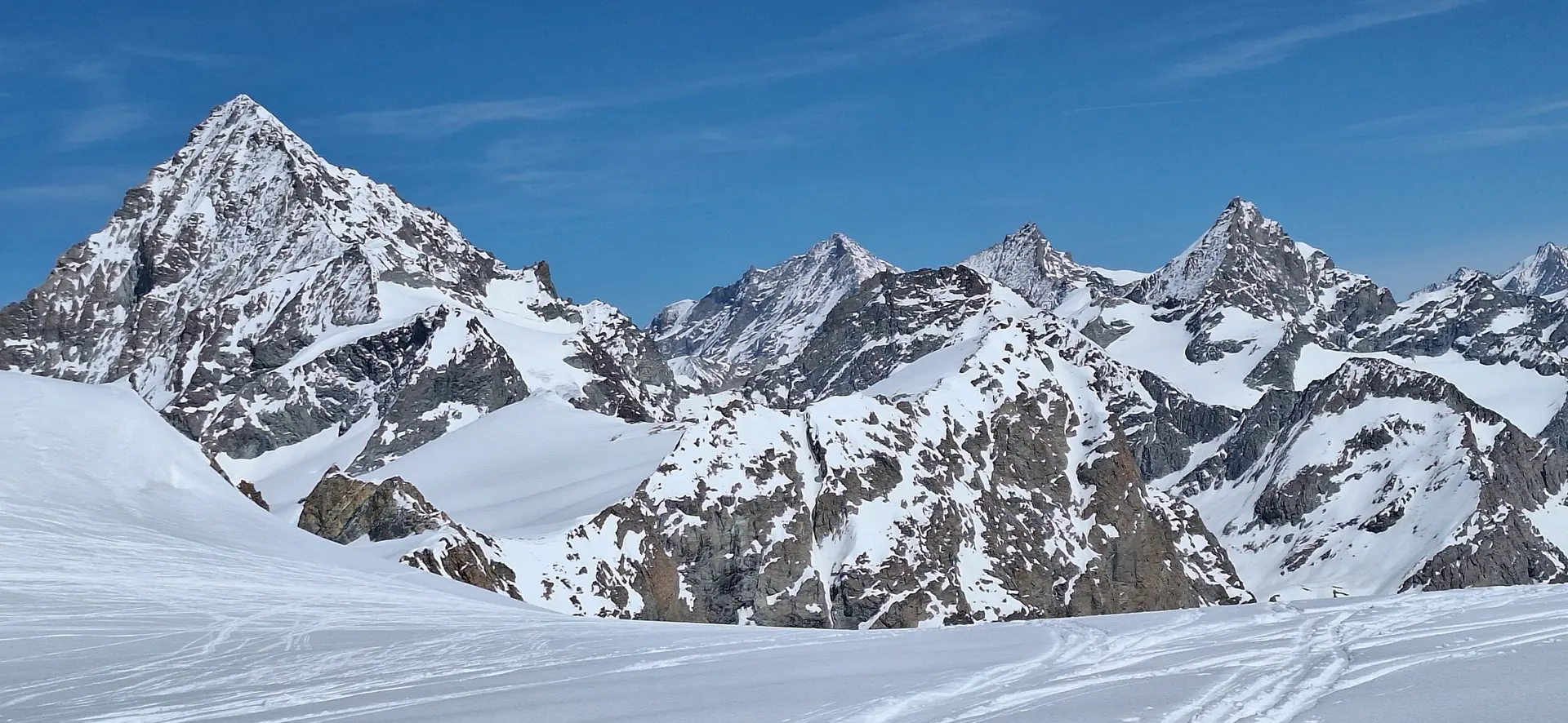 © (DAV-Gangkofen) - Blick zur Dent Blanc