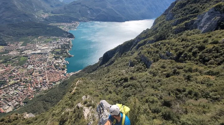 KS | © DAV Gangkofen\Martin Götz - Klettersteige am Gardasee Via ferrata dell Amicizia